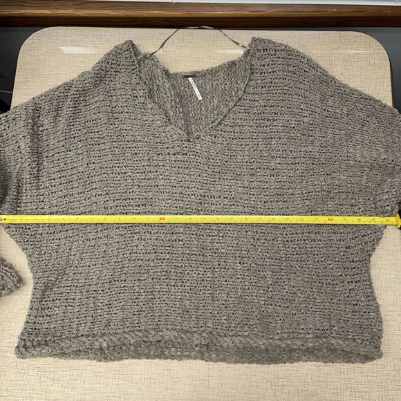 FREE PEOPLE Black Dolphin Bay V-neck Cozy Comfy Sweater Medium NWT - Picture 8 of 11